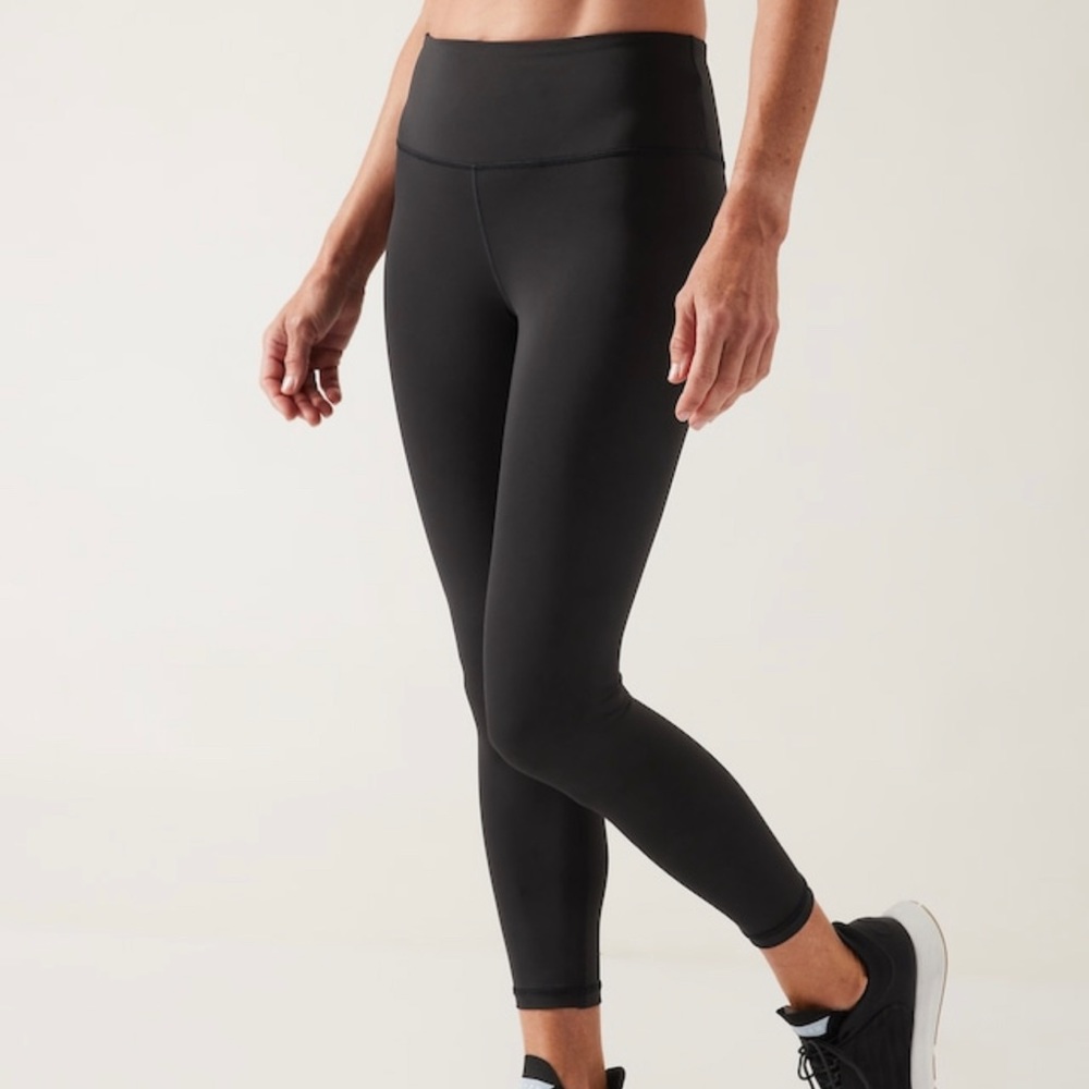 Athleta Elation Train 7/8 Tight
